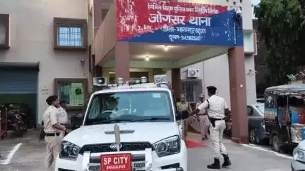 जगदीशपुर: भागलपुर: पुलिस अधीक्षक नगर, श्री शुभांक मिश्रा ने जोगसर थाने का किया निरीक्षण