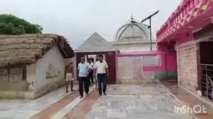 हरलाखी: श्रावणी मेला की तैयारी को लेकर कल्याणेश्वर स्थान महादेव मंदिर में हुई बैठक, BDO ने की अध्यक्षता