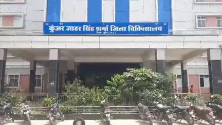 मुरैना नगर: ज़िला अस्पताल की नई बिल्डिंग में संदिग्ध परिस्थितियों में एक महिला की हुई मौत, बिना पोस्टमार्टम कराए शव ले गए परिजन