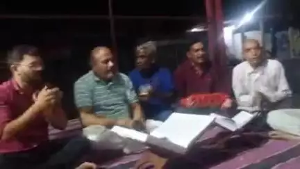 मानपुर: पुरानी बाजार के मंदिर में धर्म रक्षा संकीर्तन समिति ने रामायण व हनुमान चालीसा पाठ का किया आयोजन