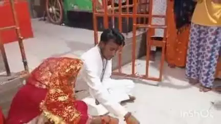 मदनपुर: मदनपुर सरस्वती मोहल्ला स्थित सूर्य मंदिर में दो प्रेमी युगल ने किया अंतरजातीय विवाह