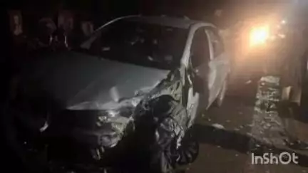 മീനച്ചിൽ: പൈക ആശുപത്രിപടി ജങ്ഷനിൽ കാറുകൾ കൂട്ടിയിടിച്ച് അപകടം, കാറിന്റെ മുൻഭാഗം പൂർണമായും തകർന്നു