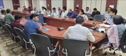 बीकानेर: पंडित दीनदयाल उपाध्याय अंत्योदय संबल पखवाड़ा के तहत आयोजित होने वाले शिवरों की समीक्षा बैठक ली गई