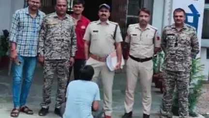 दतिया: चिरुला पुलिस ने हत्या के मामले में 3 साल से फरार ₹5000 के इनामी आरोपी को पुणे, महाराष्ट्र से किया गिरफ्तार