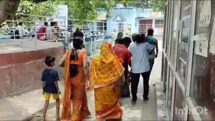 गोपालगंज: माडनपुर गांव के पास कार की टक्कर से किशोरी जख्मी, सदर अस्पताल में भर्ती, हालत गंभीर
