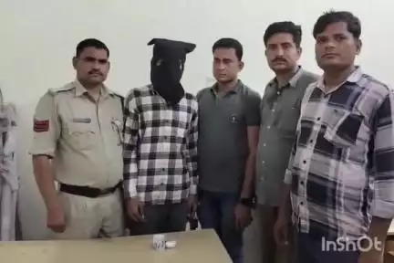 बैराड़: नाबालिग से स्मैक तस्करी कराने वाला आरोपी ₹40 हजार की स्मैक के साथ गिरफ्तार