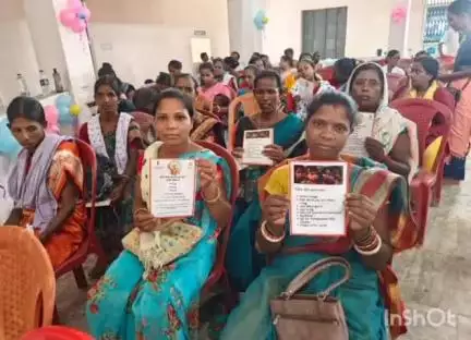ବୀରମିତ୍ରପୁର: ନୂଆଗାଁ ବ୍ଲକର ବାଗଡେଗା ଗ୍ରାମପଞ୍ଚାୟତରେ ଧରତୀ ଆବାଜନଜାତୀଚ୍ଛ ଗ୍ରାମ ଉତ୍କର୍ଷ ଅଭିଯାନ ଅନୁଷ୍ଠିତ ।