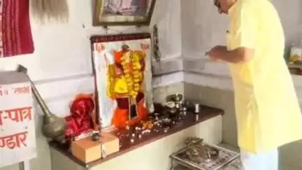 सिणधरी: विधायक हमीरसिंह भायल ने सीमाडा हनुमानजी मंदिर में किए दर्शन, क्षेत्र में खुशहाली की कामना की