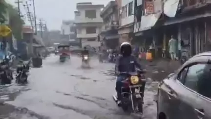शामली: बारिश ने शामली नगर पालिका द्वारा जलभराव से निपटने के इंतजामातों की उड़ाई खिल्ली, समस्या गहराई