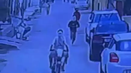 हनुमानगढ़: दुर्गा कॉलोनी में बाइक पर सवार युवक ने महिला का बैग छीना, CCTV में कैद हुआ वीडियो सोशल मीडिया पर वायरल