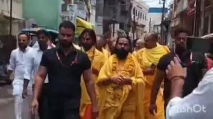 नाशिक: स्वामी प्रकाश महाराज यांचा उज्जैन येथे महामंडलेश्वर पदाभिषेक संपन्न, नाशिकसह निफाड, दिंडोरी येथे भाविकांकडून स्वागत