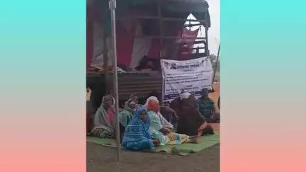 भोकरदन: उपविभागीय अधिकारी कार्यालय भोकरदन यांच्या दालनासमोर वंचित बहुजन आघाडीच्या आमरण उपोषण दुसऱ्या दिवशीही सुरु