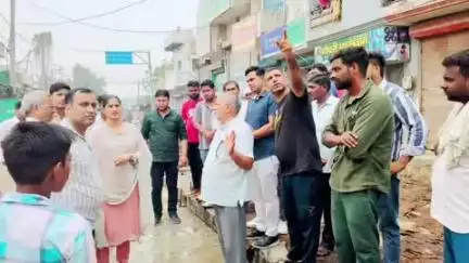 पानीपत: मेयर कोमल सैनी ने बबैल रोड व कूटानी रोड के निर्माण कार्य का किया निरीक्षण, निगम अधिकारी भी रहे मौजूद