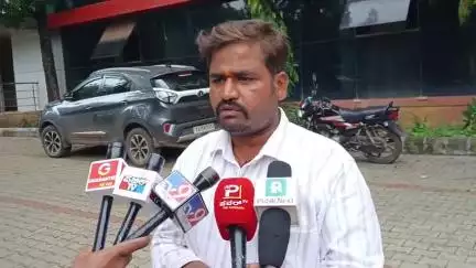 ಹುಬ್ಬಳ್ಳಿ ನಗರ: ಸಿದ್ಧಾರೂಢ ಮಠಕ್ಕೆ ದೇಣಿಗೆ ಕೊಟ್ಟ ಹಣಕ್ಕೆ ರಸೀದಿ ಕೇಳಿದ್ರೆ ನನ್ನ ಮೇಲೆ ಹಲ್ಲೆ: ನಗರದಲ್ಲಿ ಅರುಣ ಎಲ್ಲಕನವರ ಆರೋಪ