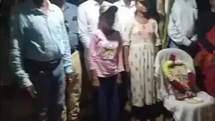 बरघाट: ग्राम मंगलटोला में रानी दुर्गावती के बलिदान दिवस पर आयोजित कार्यक्रम में शामिल हुए जनप्रतिनिधि व ग्रामीण
