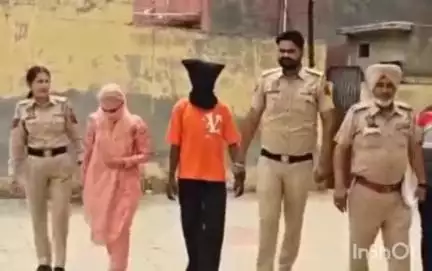 ਮੋਗਾ: CIA ਸਟਾਫ MOGA ਵੱਲੋਂ ਇੱਕ ਔਰਤ ਸਮੇਤ 2 ਵਿਅਕਤੀਆਂ ਨੂੰ ਕਾਬੂ ਕਰਕੇ ਹੈਰੋਇਨ, ਡਰੱਗ ਮਨੀ, 1 ਨਜਾਇਜ ਪਿਸਟਲ ਤੇ 1 ਨਜਾਇਜ ਅਸਲਾ ਬਰਾਮਦ ਕੀਤਾ