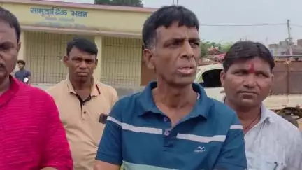 गिरिडीह में खेल का मैदान को बर्बाद किया जा रहा है,लगभग सभी मैदान बर्बाद हो गया है
