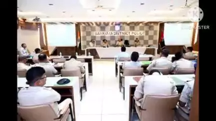 বাঁকুড়া ১: বাঁকুড়া জেলা পুলিশের সদর দপ্তরে একটি ক্রাইম সংক্রান্ত সম্মেলন আয়োজিত হয়