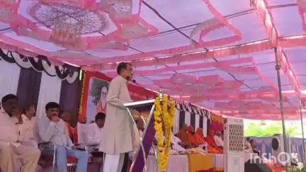 ರಾಜಕೀಯ ಕ್ಷೇತ್ರ ಮೊದಲು ಶುದ್ಧಿಯಾಗಬೇಕು ಆಗ ಮಾತ್ರ ಬದಲಾವಣೆ ಸಾಧ್ಯ ಪಟ್ಟಣದಲ್ಲಿ ನಡೆದ ಸುತ್ತೂರು ಜಯಂತಿಯ ಪೂ .ಸಭೆಯಲ್ಲಿ ಮಾಜಿ ಸಚಿವರ ಹೇಳಿಕೆ