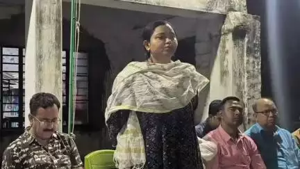 বেলডাঙা ১: ২১ শে জুলাই শহীদ স্মরণে ধর্মতলা চলো উদ্দেশ্যকে সফল করতে প্রস্তুতি সভা বেলডাঙ্গার টাউন তৃণমূল কংগ্রেস কার্যালয়ে