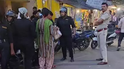 বারুইপুর: বারইপুর পুলিশ জেলার উইনারস টিম এর সদস্যরা নরেন্দ্রপুর থানার বিভিন্ন এলাকায় টহলদারি চালান