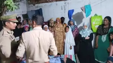 कांठ: नगर के टिड्डा वाला में पुलिस को संदिग्ध अवस्था में एक महिला का शव मिला