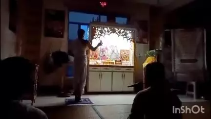 होशंगाबाद नगर: नर्मदापुरम: मीनाक्षी चौक के इस्कॉन मंदिर में आषाढ़ अमावस्या पर भगवान नरसिंह देव की आराधना, भक्त शामिल