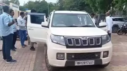 सिंदखेड राजा: तहसील कार्यालय येथे महसूल सहाय्यकासह तलाठ्यास ७ हजार रुपयांची लाच घेताना एसीबीच्या पथकाने पकडले