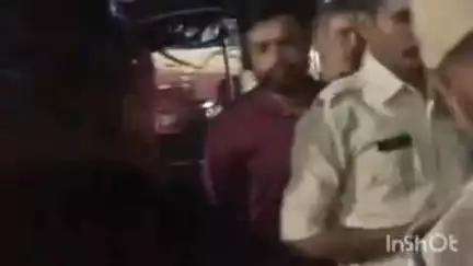 शाजापुर: बस में बैठने को लेकर बस स्टैंड पर दो युवकों में विवाद, एक घायल, आरोपी गिरफ्तार