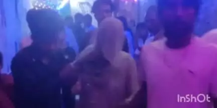 बागपत: सैडभर में विदाई के समय बारातियों ने पटाखे जलाए, दुल्हन के पड़ोसियों ने मारपीट कर किया पथराव, दुल्हन सहित 3 घायल