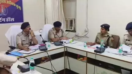 बूंदी: आईजी रवि दत्त गॉड ने अधिकारियों से जनसुनवाई कर समस्याओं का समाधान करने की अपील की
