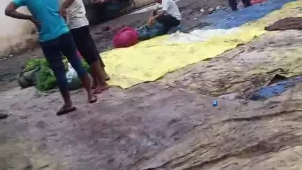 अकलेरा सब्जी मंडी में पानी भराव के कारण गन्दी के कारण लोंग परेशानी का सामना करना पड़ा रहा है #अकलेरा जिला झालावाड़