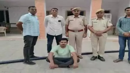 शेरगढ़: ऑपरेशन धरकरभर के तहत शेरगढ़ पुलिस ने दस हजार का फरार इनामी अपराधी किया गिरफ्तार
