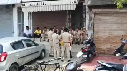 नसीराबाद: नसीराबाद रोड के पास तीन मंजिला व्यावसायिक भवन की तीसरी मंजिल को अजमेर नगर निगम ने किया सीज