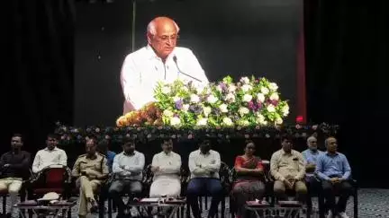 વઢવાણ: સુરેન્દ્રનગર પંડિત દીનદયાલ હોલ ખાતે સંવિધાન હત્યા દિવસની ઉજવણી કરવામાં આવી