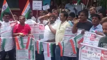 जमालपुर: ईस्टर्न रेलवे मेंस कांग्रेस ब्रांच टू द्वारा OPS को लेकर कारखाना परिसर में हल्ला बोल प्रदर्शन