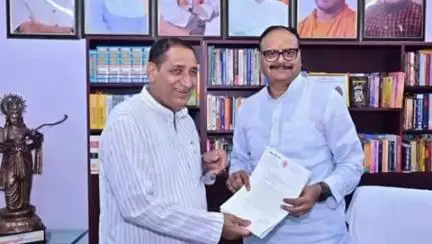 यूपी के उपमुख्यमंत्री ब्रजेश पाठक के 61वें जन्मदिन पर दादरी विधायक तेजपाल नागर ने दी शुभकामनाएं