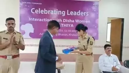 खालापूर: टाटा स्टील फाउंडेशन यांच्या माध्यमातून राबविण्यात आलेल्या कार्यक्रमास पोलीस अधीक्षक आंचल दलाल यांची उपस्थिती