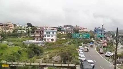 चम्पावत: चंपावत जिले में भारी बारिश से पांच ग्रामीण मोटर मार्ग यातायात के लिए बंद, जिला आपदा नियंत्रण कक्ष से मिली जानकारी
