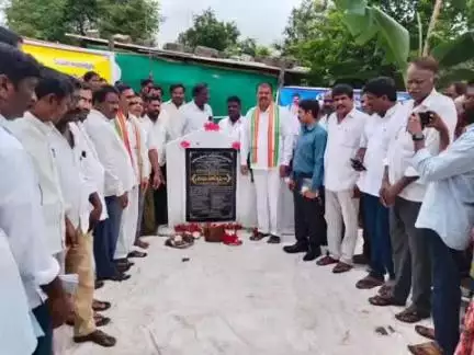 అశ్వాపురం: అశ్వాపురం మండలంలో పలు అభివృద్ధి కార్యక్రమాలు ప్రారంభించిన ఎమ్మెల్యే పాయం