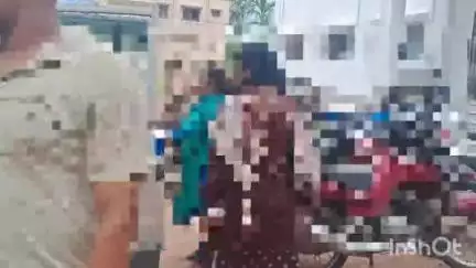 পান্ডুয়া: পান্ডুয়া জায়ের এলাকার নিখোজ এক নাবালিকাকে উদ্ধার করে গোপন জবানবন্দির জন্য চুঁচুড়া আদালতে পাঠাল পুলিশ