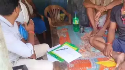 पिपरिया: मोहनपुर पंचायत के वार्ड नंबर 9 और 10 में बाढ़ पीड़ितों के लिए जीआर अपडेशन शिविर का आयोजन
