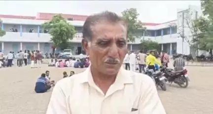 સાવરકુંડલા: સાવરકુંડલામાં પોલીસ પોલીસ બંદોબસ્ત વચ્ચે કે.કે.હાઈસ્કૂલ ખાતે શાંતિમય વાતાવરણમાં મતગણતરી શરૂ