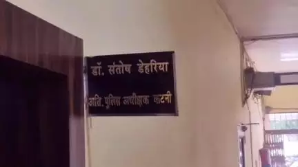 कटनी नगर: ढीमरखेड़ा कोर्ट से भागा आरोपी मूंग के खेत में झोपड़ी में छिपा था, गिरफ्तार