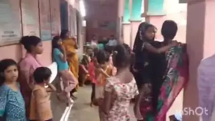 केसठ: केसठ प्रखंड के पोखरा टोला में आकाशीय बिजली गिरने से घायल युवकों को इलाज के बाद अस्पताल से छुट्टी मिली