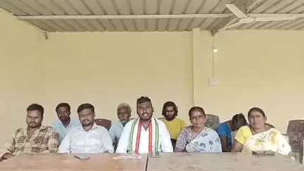 అడ్డ గూడూరు: నారగోని అంజయ్య గౌడ్‌ను కాంగ్రెస్ నుండి సస్పెండ్ చేయాలి: యూత్ కాంగ్రెస్ అడ్డగూడూరు మండల కార్యదర్శి ఊడుగు మల్లేష్