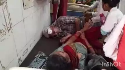 हाथरस: मोहल्ला नाई का नगला के पास तेज गति से पलटे ई-रिक्शा में वृद्ध पति-पत्नी गंभीर रूप से घायल, अस्पताल में उपचार जारी