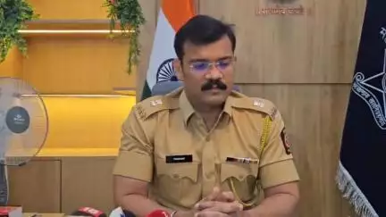 एन्काऊंटर झालेल्या खोतकरची बहिण रोहिणी खोतकर हिला अटक,२२० ग्राम सोन,७ जिवंत काडतूस जप्त:उपआयुक्त प्रशांत स्वामी