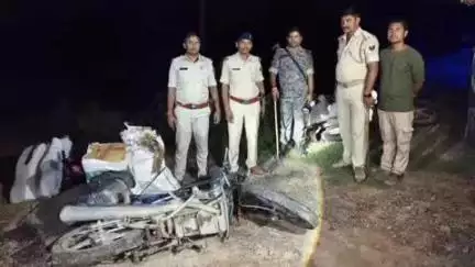लदनिया: मधुबनी पुलिस ने लदनियां थाना क्षेत्र से शराब से लदी 3 मोटरसाइकिलें ज़ब्त कीं