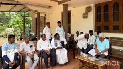 ಶಿಗ್ಗಾಂವ: ಹುಲಗೂರನಲ್ಲಿ ಸಾರ್ವಜನಿಕರ ಅಹವಾಲು ಸ್ವೀಕರಿಸಿದ ಹೆಸ್ಕಾಂ ಅಧ್ಯಕ್ಷ ಅಜ್ಜಾಂಪಿರ್ ಖಾದ್ರಿ; ಸಮಸ್ಯೆಗಳ ಪರಿಹಾರಕ್ಕೆ ಸೂಕ್ತ ಕ್ರಮದ ಭರವಸೆ